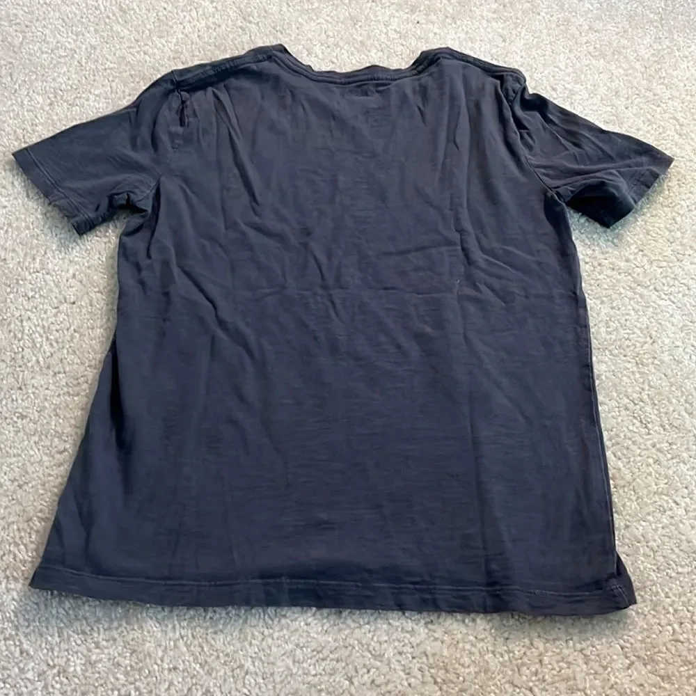 BOYS SIZE LARGE (10) GAP KIDS SHIRT